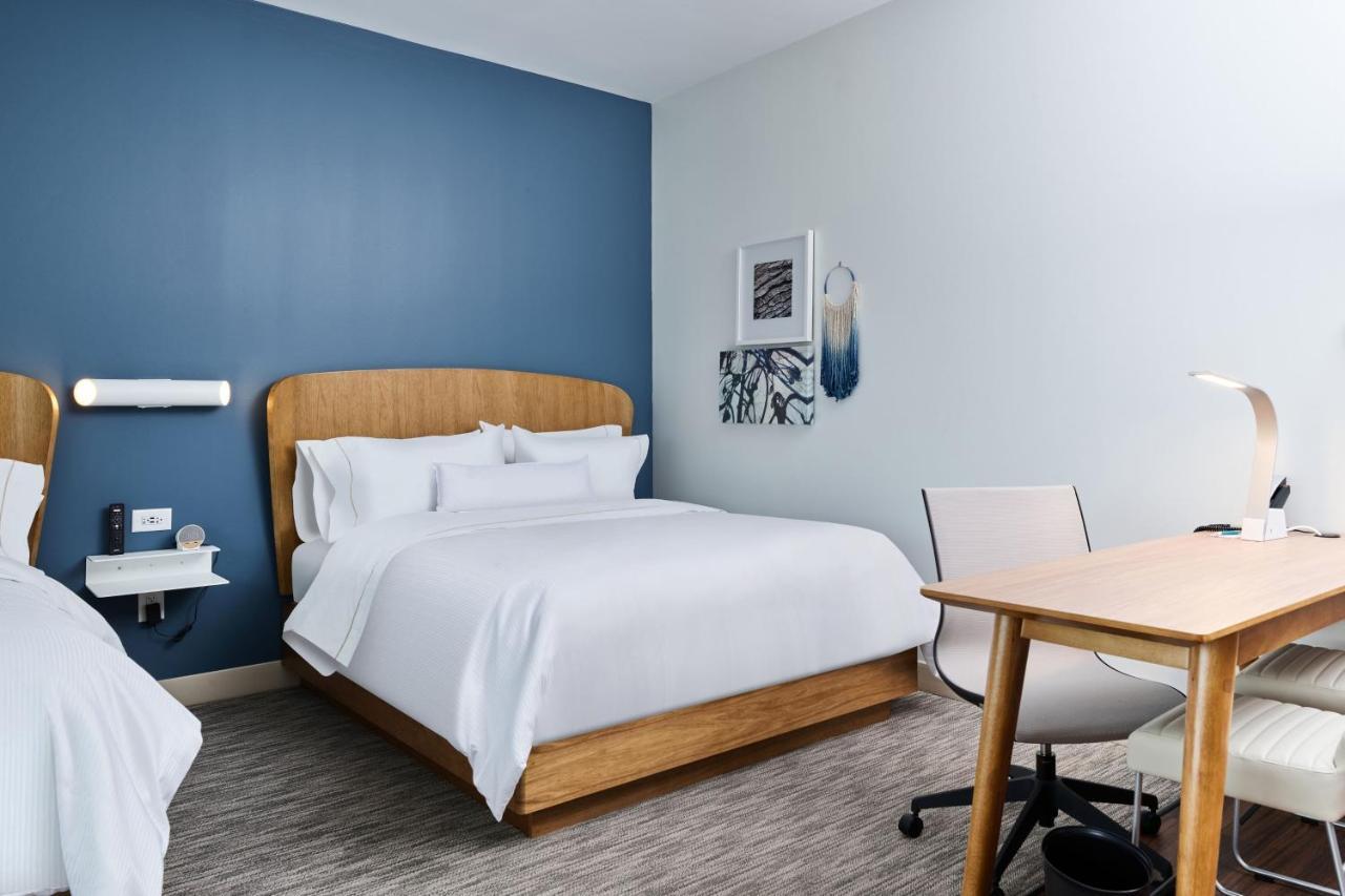 Element East Hotel *